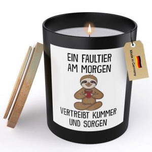 22Feels Duftkerze Deko Faultier Lustig Süß Tier Geschenk Frauen Männer Couch Humor